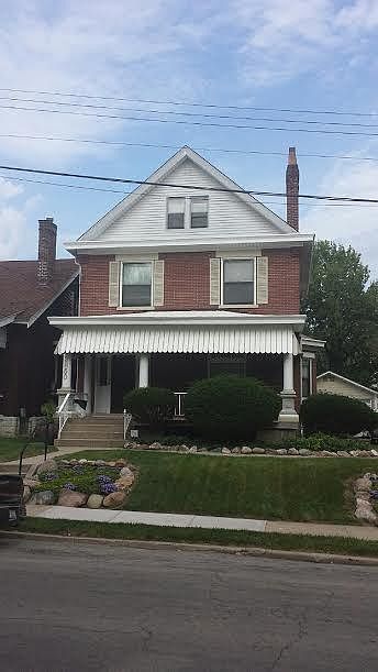 1st image of 3850 Burwood Ave