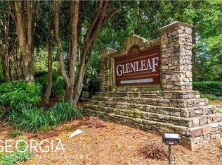 205 Glenleaf Dr, Norcross, GA 30092