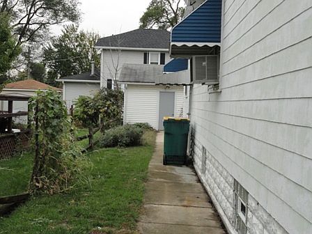 3rd image of 160 S Broadway St