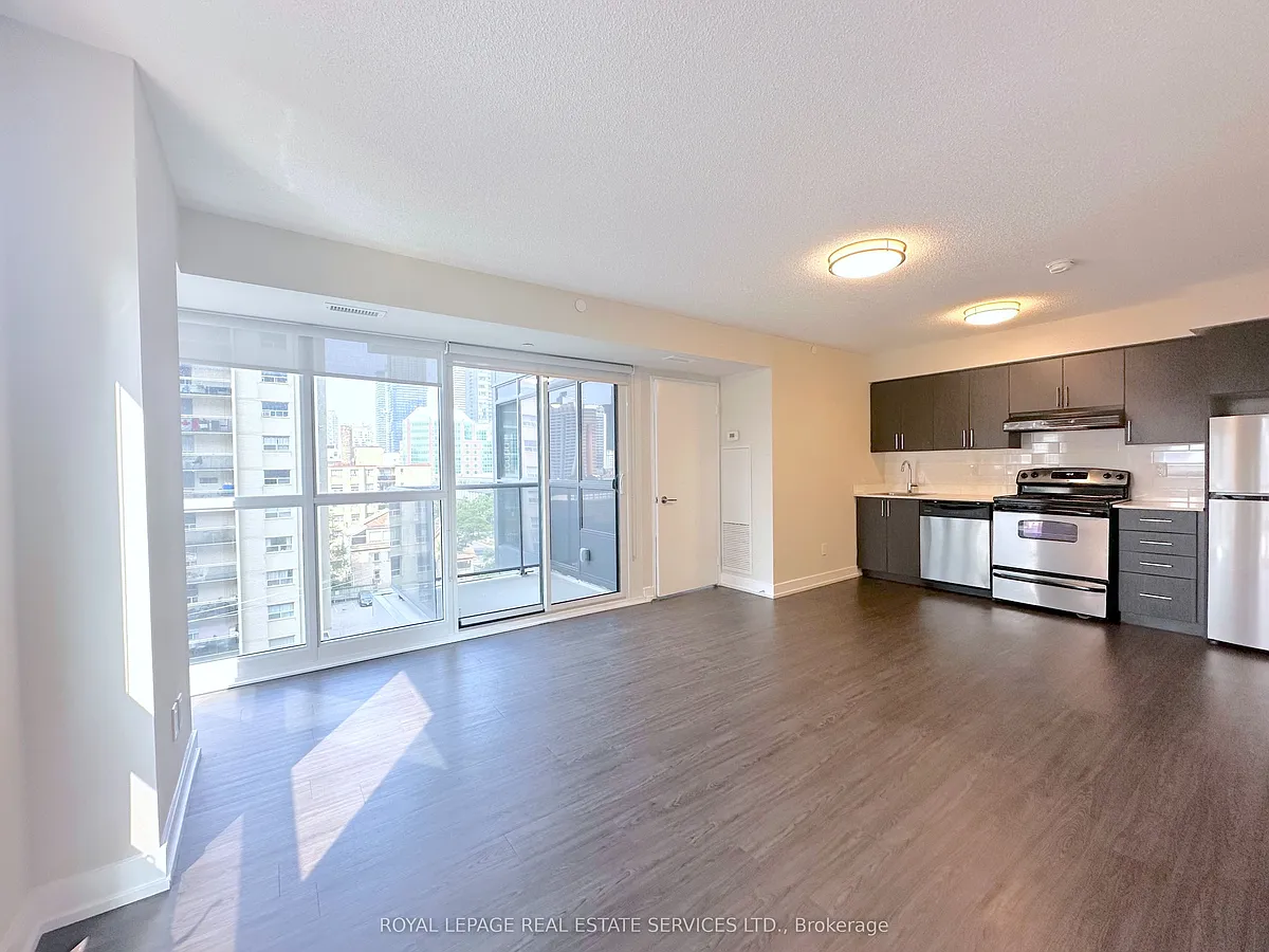 Building Photo - 561 Sherbourne St #702