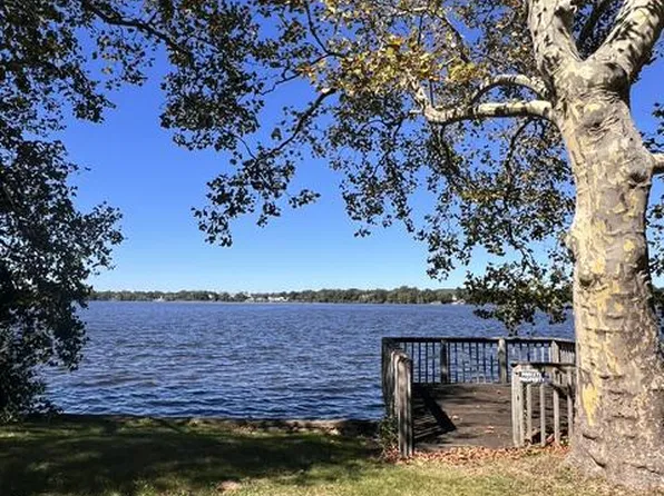 100 Union Ave, Delanco, NJ 08075