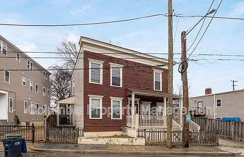 1809 Kendall St NE Photo 1