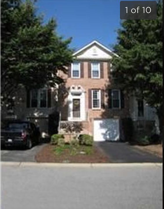 1st image of 115 Attic Ct