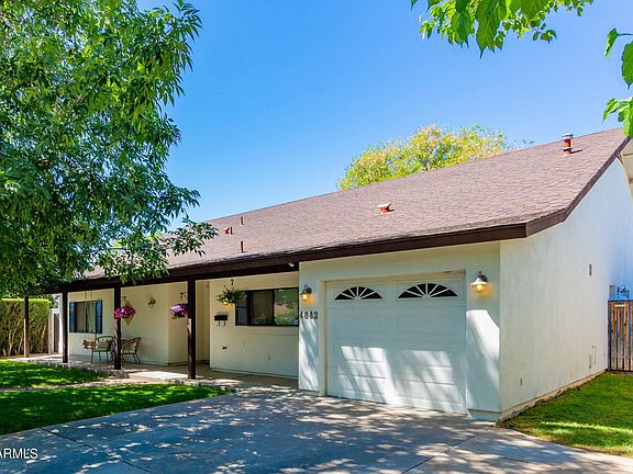 3rd image of 4842 E Indianola Ave