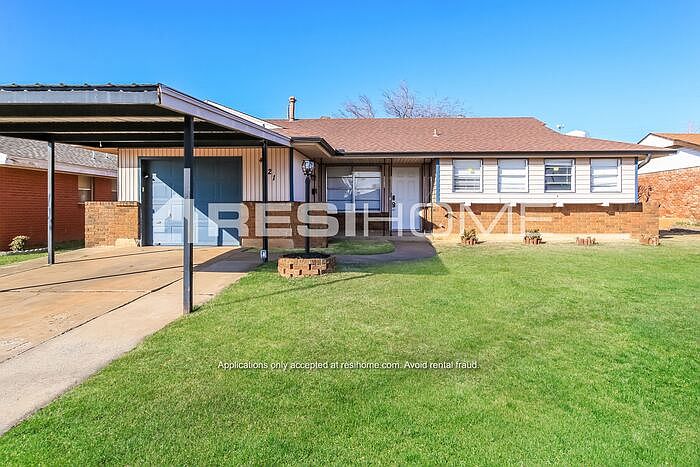 1st image of 4721 Leslie Dr
