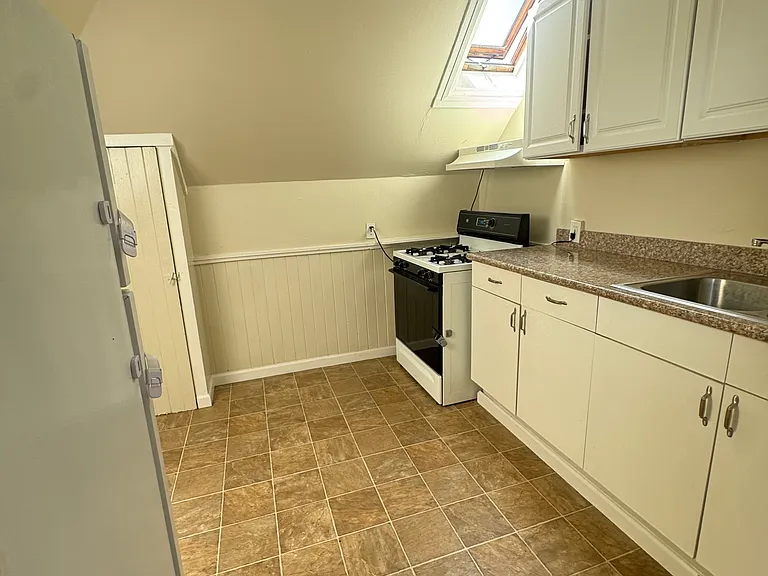 295 E San Fernando St #2 — Photo 9