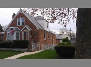 7615 W Balmoral Ave, Chicago, IL 60656