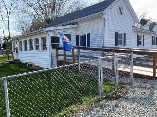 330 N Main St, Bunker Hill, IN 46914