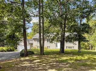 125 White Oaks Ave, Quinte West, ON K8V5P4