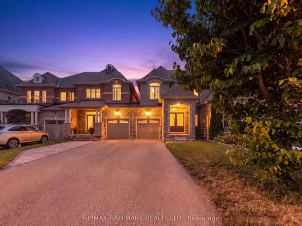 15 Gamble Glen Cres, Richmond Hill, ON L4S 2T3