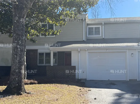 7 Taft Ct, Havelock, NC 28532