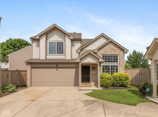748 Mountain Pine Dr, Greenwood, IN 46143