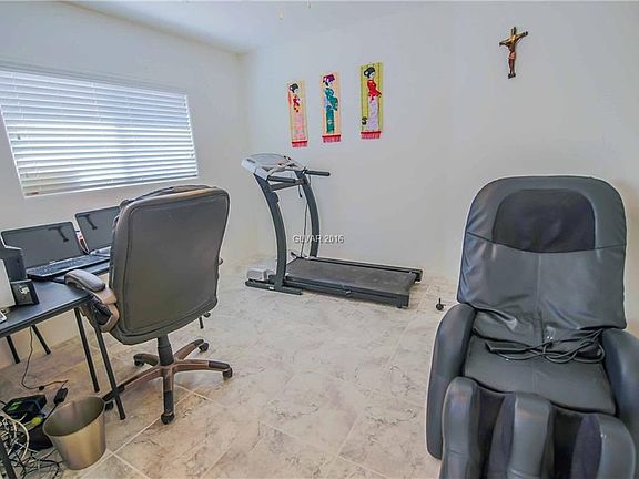 5th image of 73 Desert Palm Dr