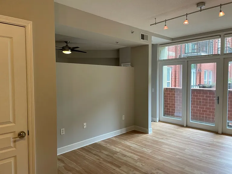 1320 Fillmore Ave #302 — Photo 9