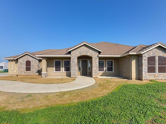 4th image of 9991 Spring St