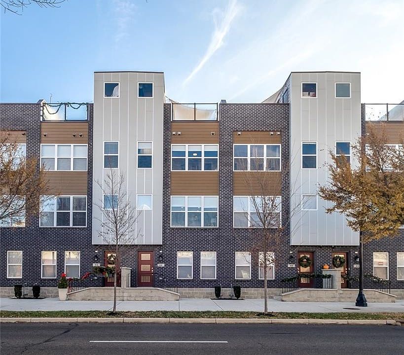 1st image of 44 S Patterson Blvd