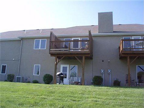 2nd image of 417 Marina Ct