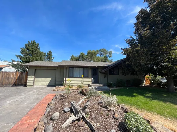 1302 NE Dempsey Dr, Bend, OR 97701
