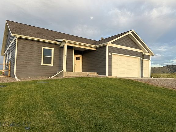 2nd image of 37 Santa Fe Trl
