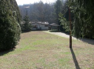 35 Weinwood Ln, SALUDA, NC 28773