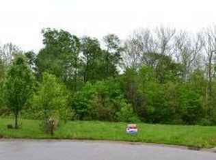 936 S Brumley Ct, Bloomington, IN 47401