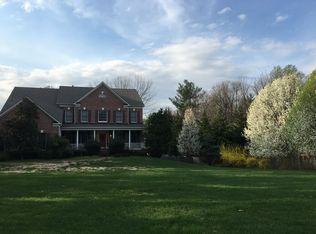 9610 Symphony Meadow Ln, Vienna, VA 22182