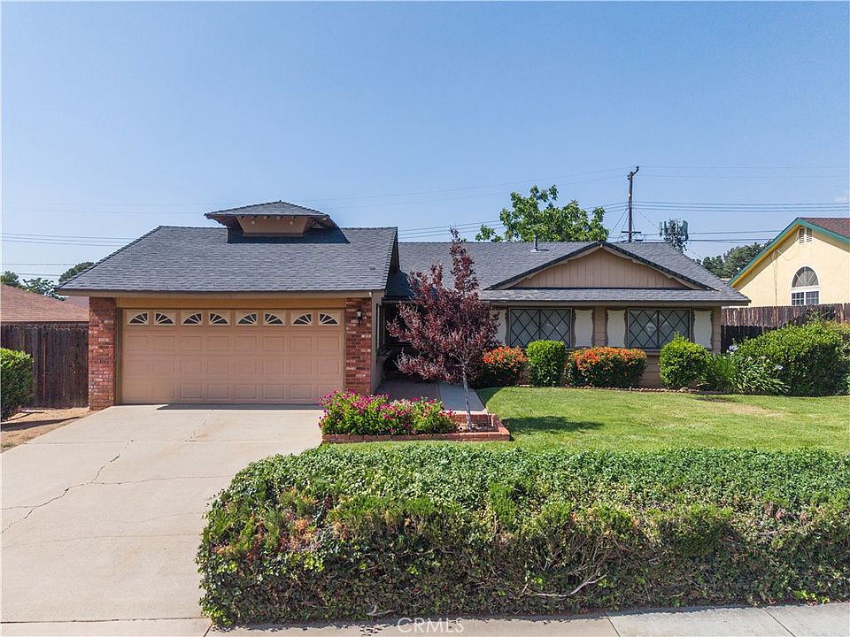 1st image of 35250 Santa Rosa Dr