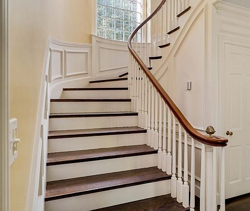 4th image of 200 Cliff Rd