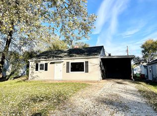 5106 N Willard Rd, Peoria Heights, IL 61616