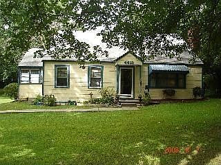 2nd image of 4418 NE Kelsey Rd