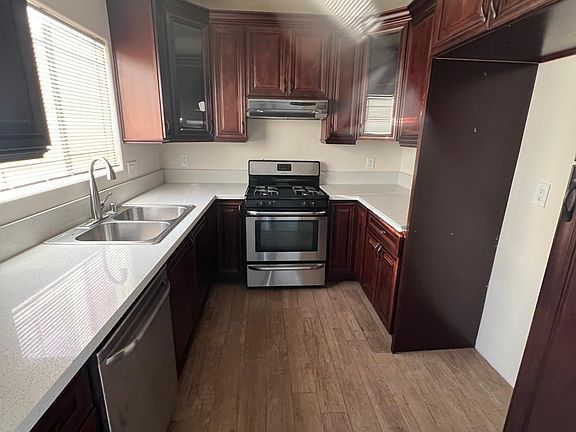 4th image of 6741 N Hinds Ave