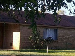 602 Pecos St, Cotulla, TX 78014