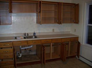 135 Illinois St, Central Falls, RI 02863