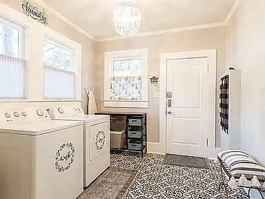 3 bed, 1309 sqft, $1,695 — Photo 2