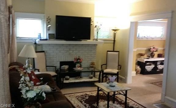 4th image of 1341 Andrews Ave