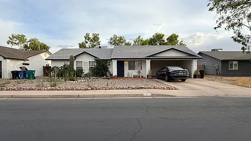 2733 E Contessa St Photo 1