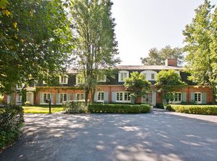 443 W Deerpath Rd, Lake Forest, IL 60045