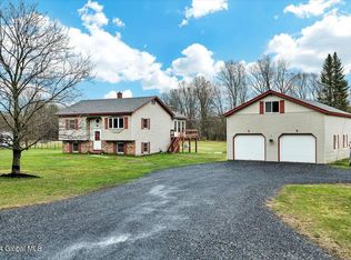 364 Manchester Rd, Whitehall, NY 12887
