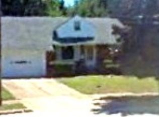 19720 Upper Terrace Rd, Euclid, OH 44117