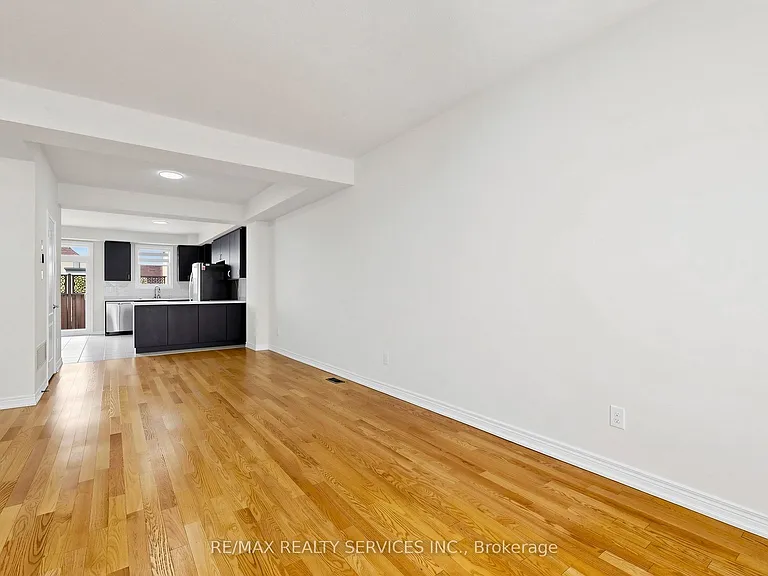 19 Sea Drifter Cres — Photo 10