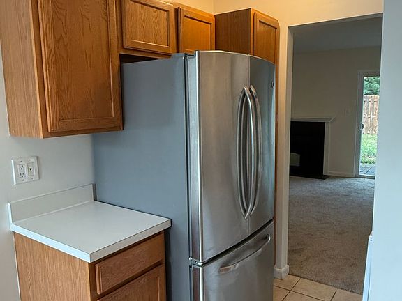 5th image of 1347 Rigbie Hall Ct Unit A
