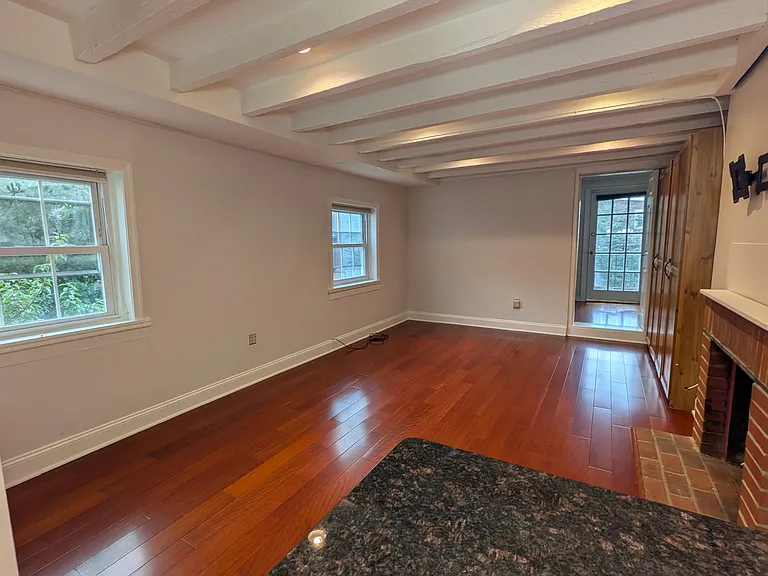1021 Clinton St #5 — Photo 26