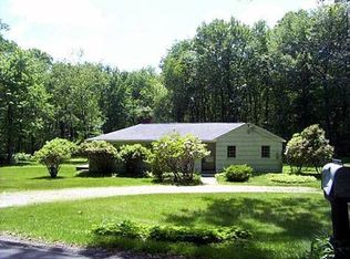 161 Spectacle Ln, Ridgefield, CT 06877