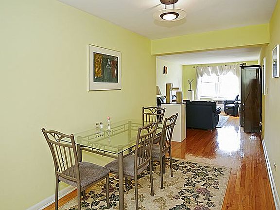 5th image of 3044 29th St APT 7U