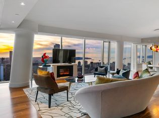 667 Howe St #4104, Vancouver, BC V6C0B5