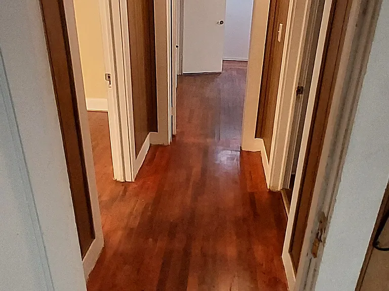 310 Sycamore St — Photo 5