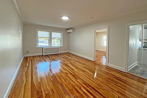 95 Adams St #3 — Photo 5