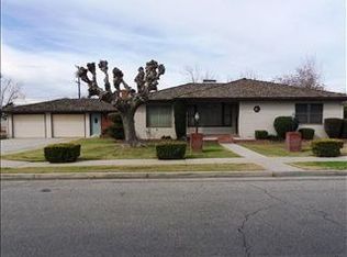 10604 Santa Clara St, Lamont, CA 93241