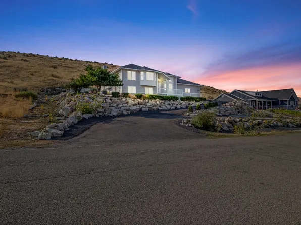 10965 N Wallace Ln, Thatcher, UT 84337