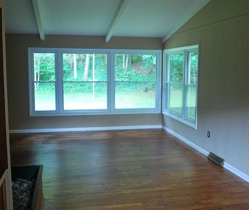 5th image of 7409 Blakely Dr NE